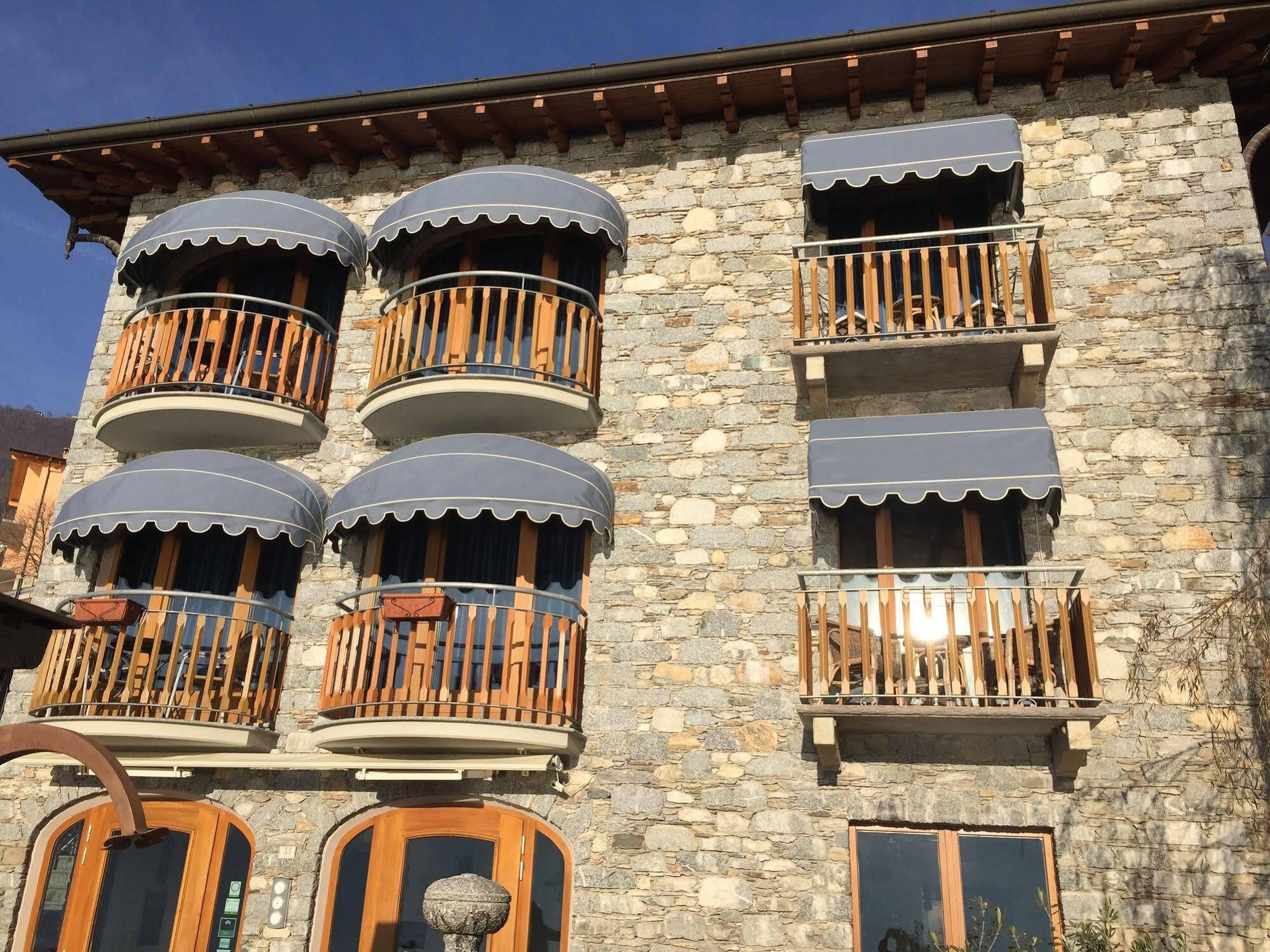 Hotel Tres Jolie 3*